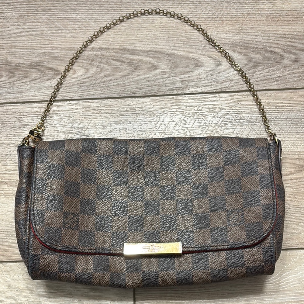 Favorite MM crossbody bag